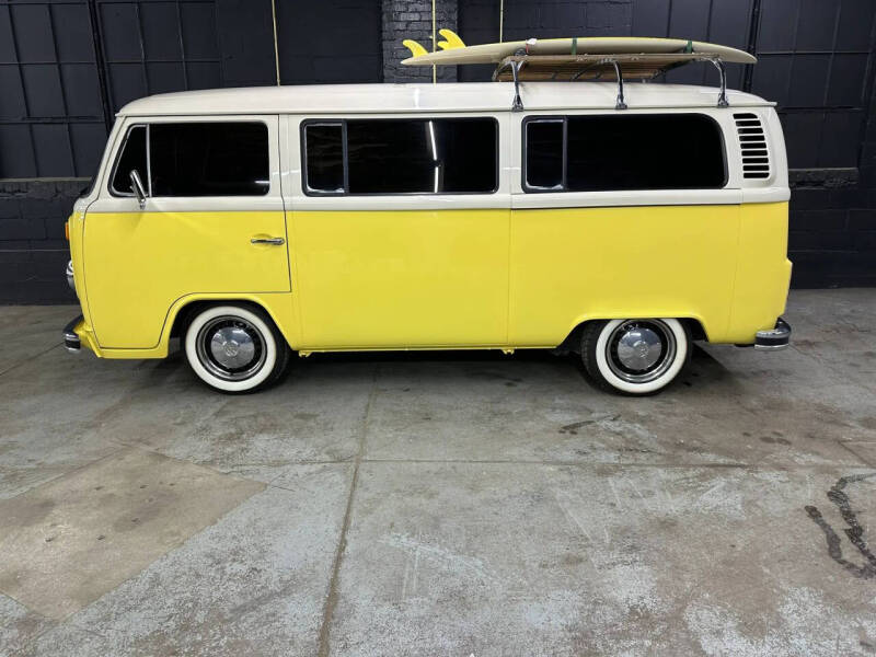 1973 Volkswagen Bus