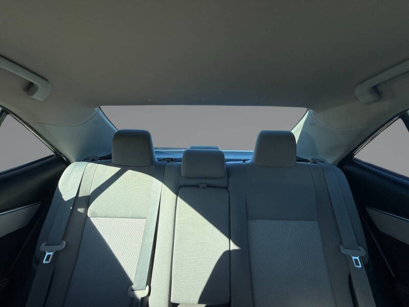 2015 Toyota Corolla LE