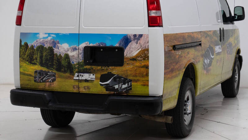 2024 GMC Savana 2500