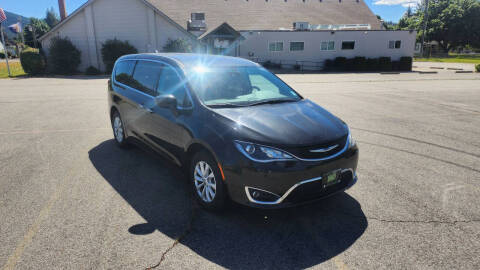 2019 Chrysler Pacifica Touring Plus