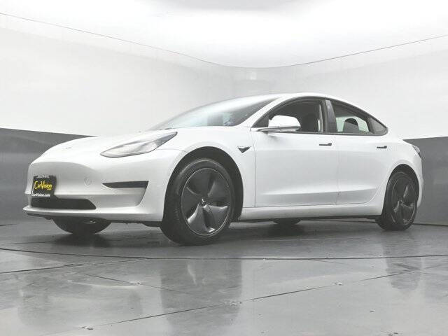2020 Tesla Model 3 Standard Range Plus