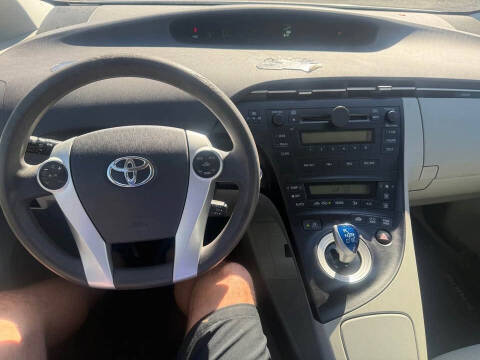 2010 Toyota Prius II