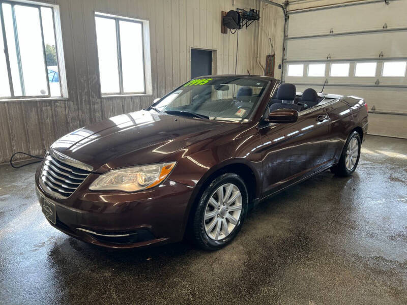 2013 Chrysler 200 for sale at Sand's Auto Sales in Cambridge MN