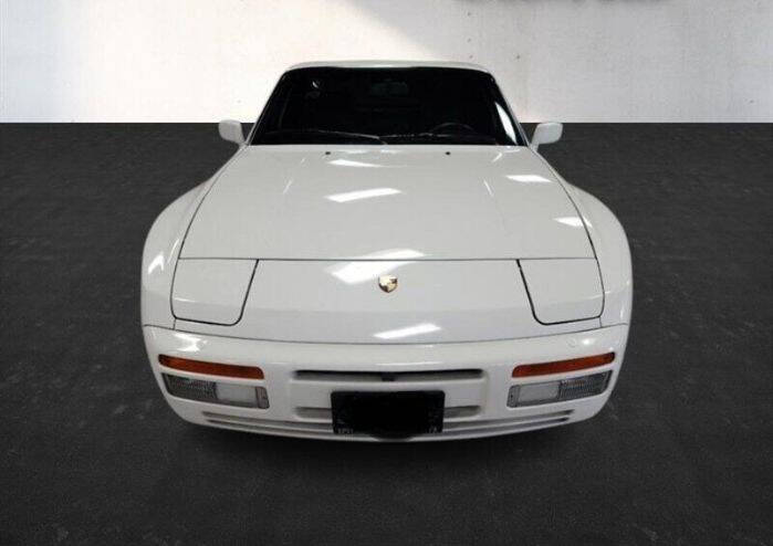 1987 Porsche 944 Turbo
