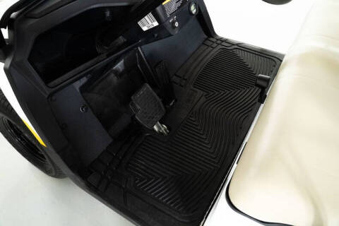 2019 Yamaha 6-Passenger Golf Cart