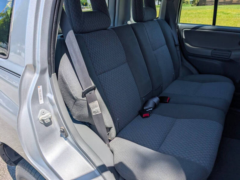 2004 Chevrolet Tracker