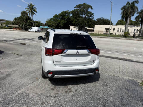 2016 Mitsubishi Outlander SEL