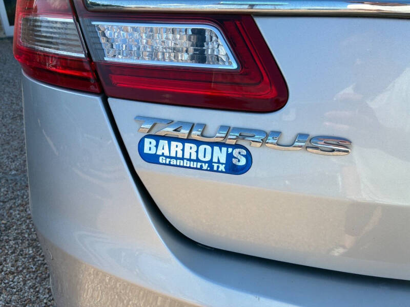 2017 Ford Taurus Limited