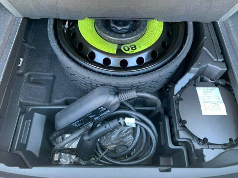 2019 Audi e-tron quattro Prestige