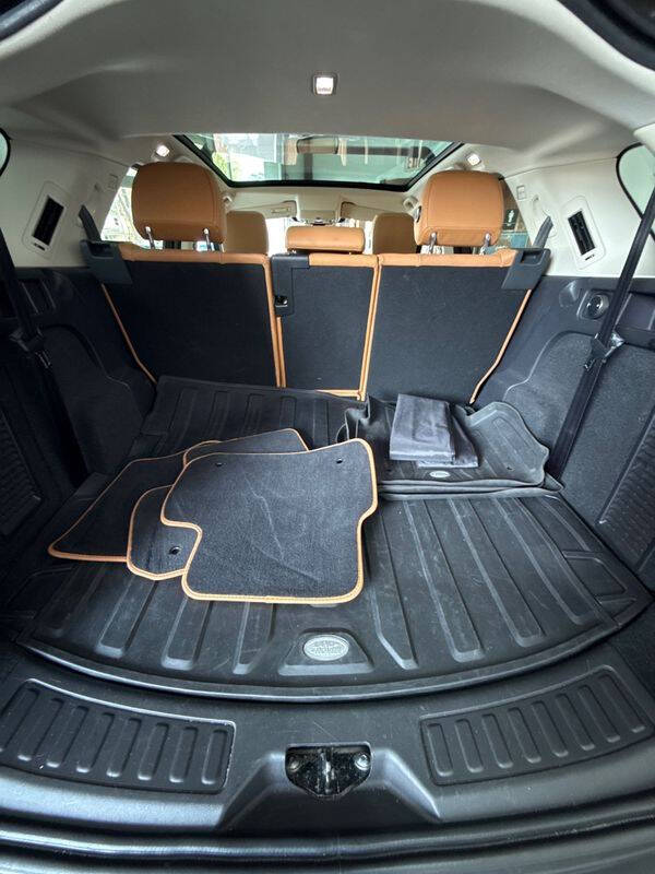 2018 Land Rover Discovery Sport HSE Luxury