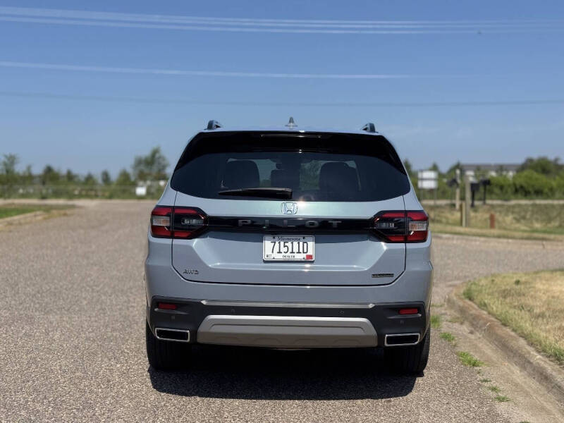 2025 Honda Pilot Touring