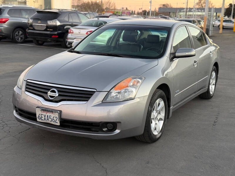 2008 Nissan Altima Hybrid for sale at Golden Deals Motors in Sacramento CA