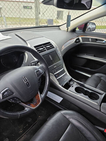 2013 Lincoln MKZ