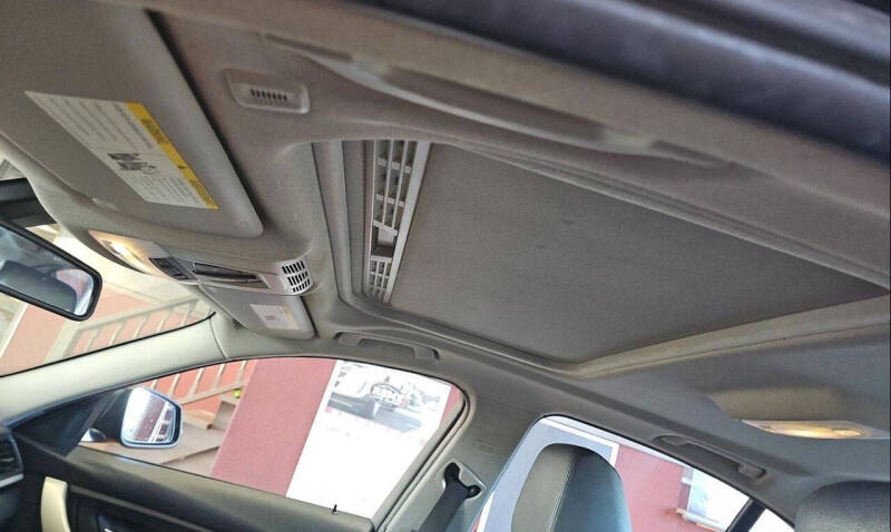 2016 BMW 3 Series 320i xDrive