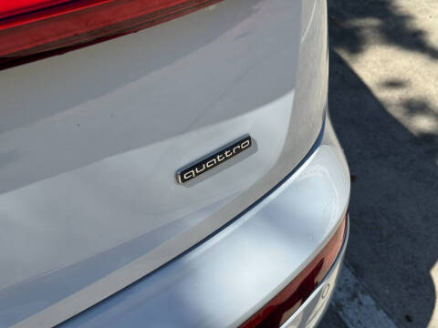 2019 Audi Q5 quattro Prestige 45 TFSI