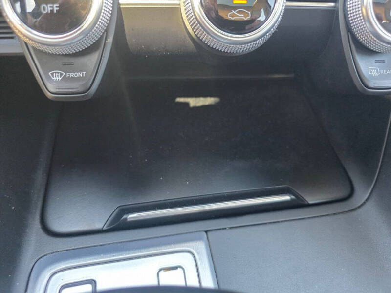 2021 Genesis G70