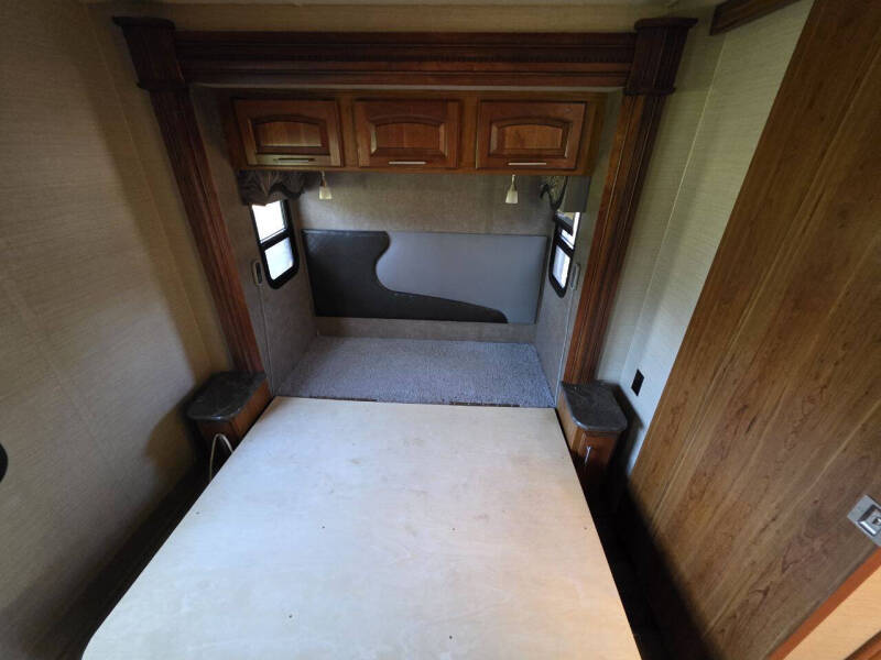 2017 Jayco Precept