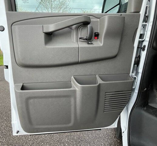 2026 Chevrolet Express 2500