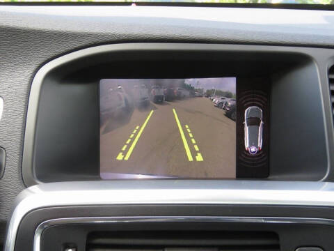 2018 Volvo V60 Cross Country T5 Premier