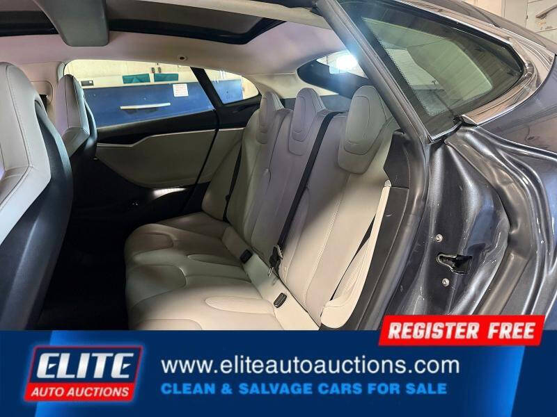 2014 Tesla Model S