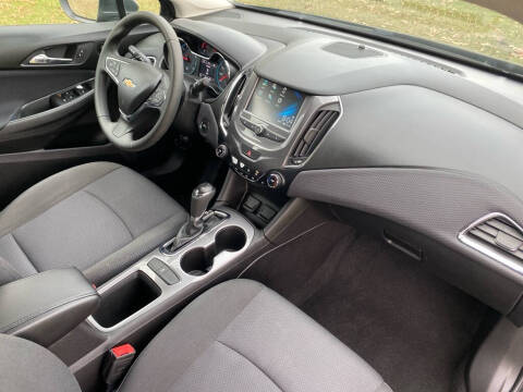 2018 Chevrolet Cruze LT Auto