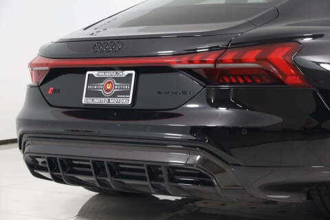 2024 Audi RS e-tron GT quattro