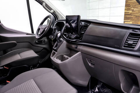 2023 Ford Transit 350 XLT