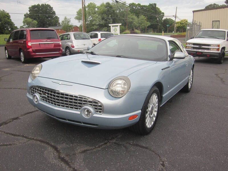 2004 Ford Thunderbird Deluxe