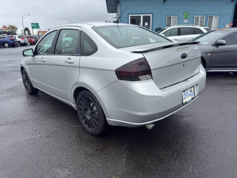 2009 Ford Focus SES