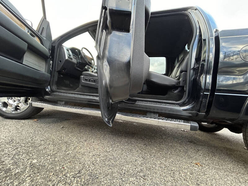 2011 Ford F-150 Lariat