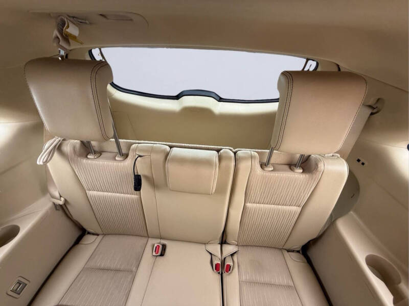 2016 Toyota Highlander LE