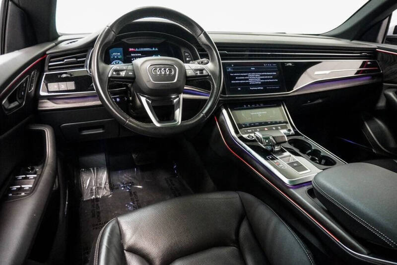 2021 Audi Q8 quattro Premium Plus 55 TFSI