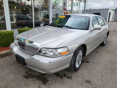 2008 Lincoln Town Car for sale at Queen City Motors in Loveland OH