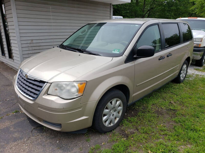 2008 Chrysler Town and Country for sale at MEDINA WHOLESALE LLC in Wadsworth OH