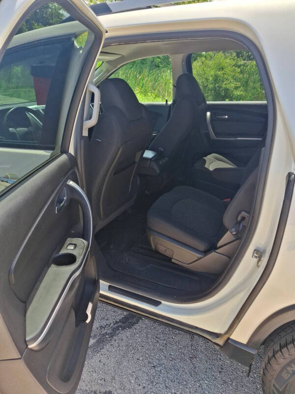 2011 GMC Acadia SLE