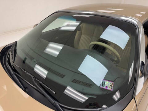 2005 Ford Thunderbird Deluxe