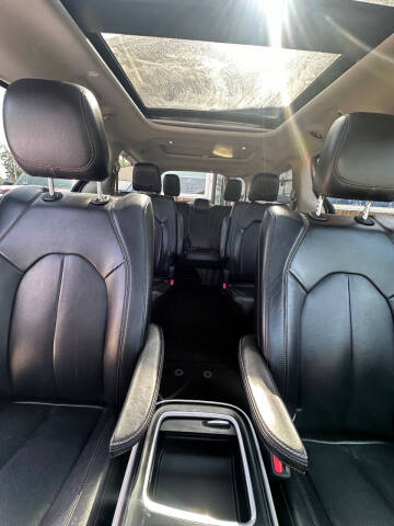 2018 Chrysler Pacifica Touring L Plus