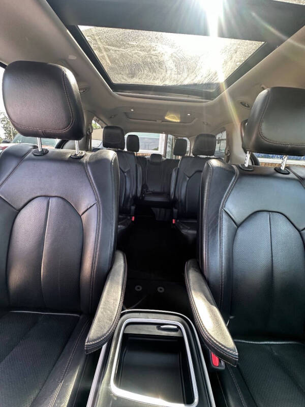2018 Chrysler Pacifica Touring L Plus