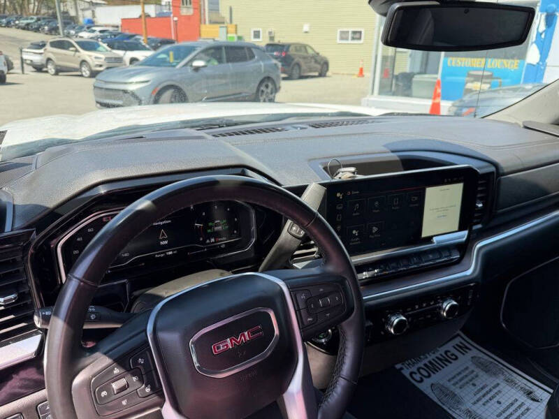 2025 GMC Sierra 1500