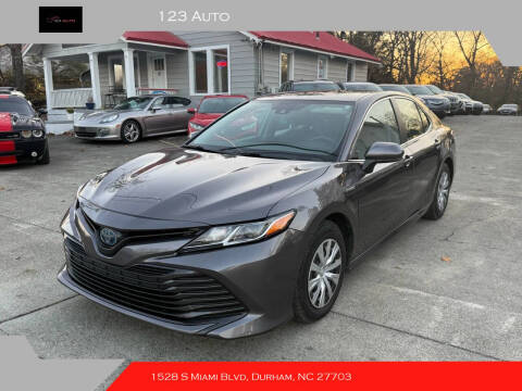 2019 Toyota Camry Hybrid LE