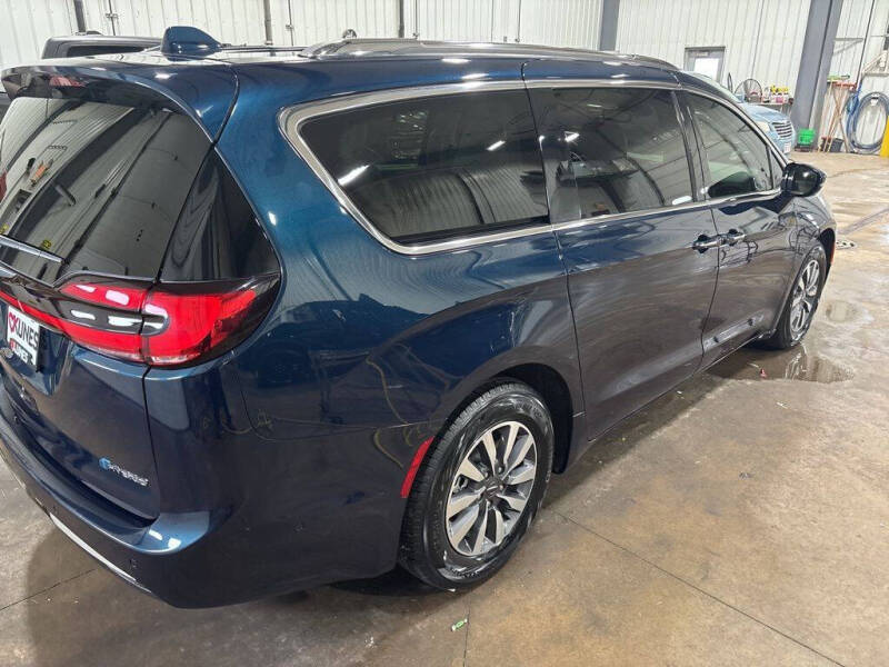 2021 Chrysler Pacifica Hybrid Touring L