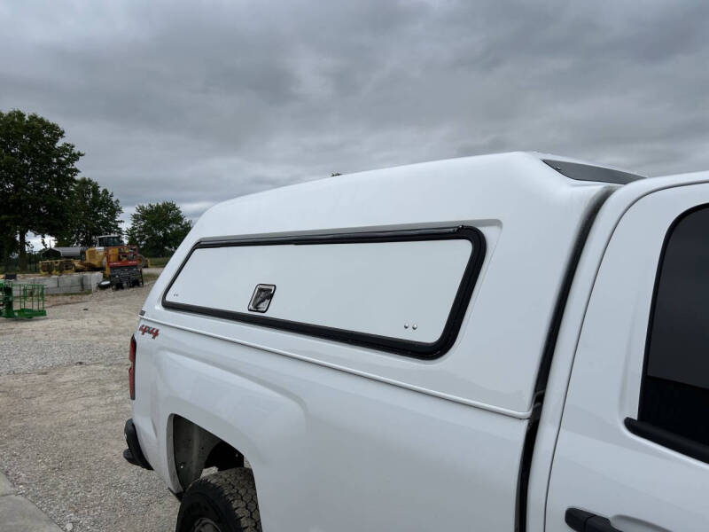 2016 ARE 8' Contractor Camper Shell
