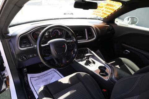 2019 Dodge Challenger SXT