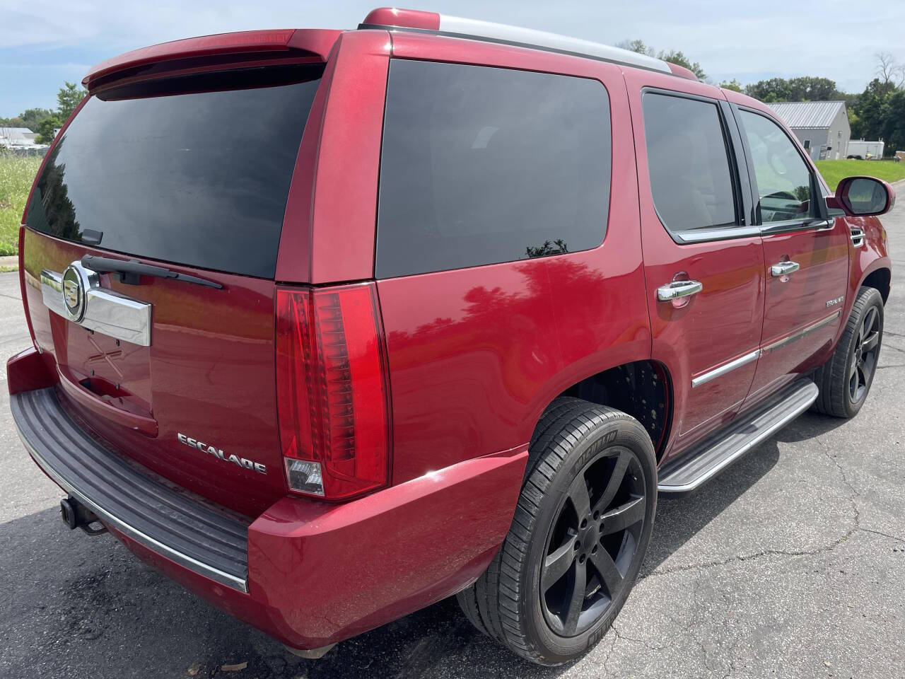 2012 Cadillac Escalade for sale at Twin Cities Auctions in Elk River, MN