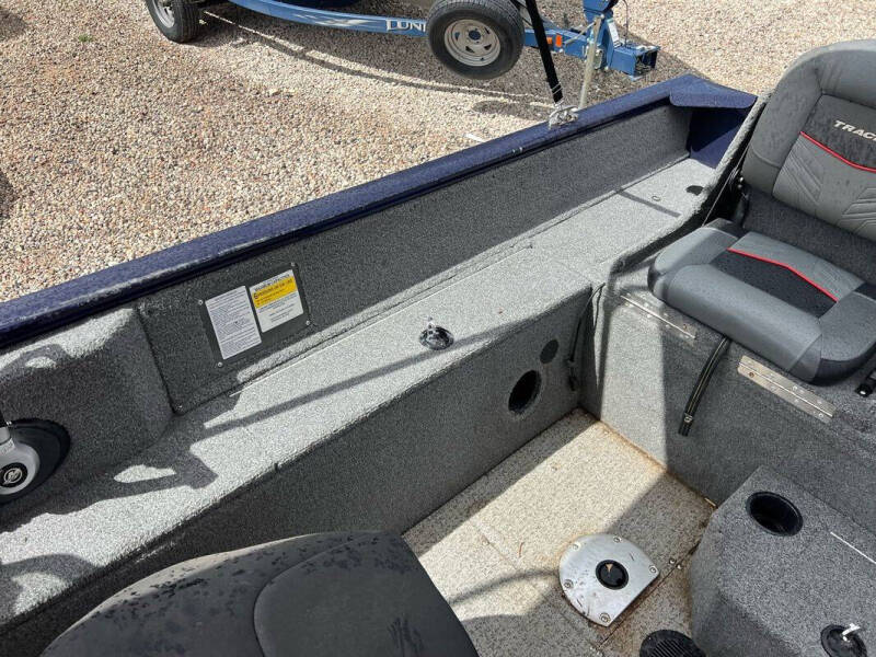 2022 Tracker PRO GLIDE