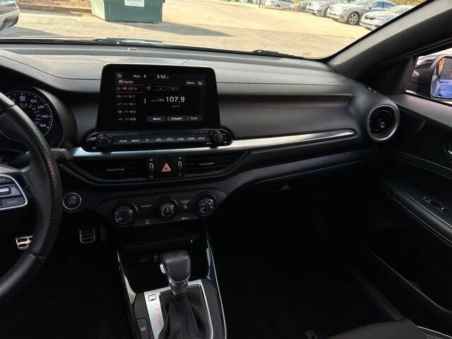 2020 Kia Forte GT Line