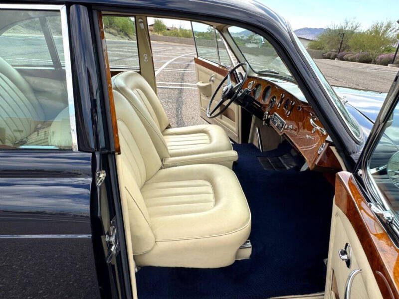 1965 Rolls-Royce Silver Cloud III Flying Spur