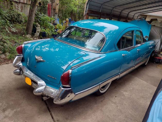 1953 Kaiser Manhattan