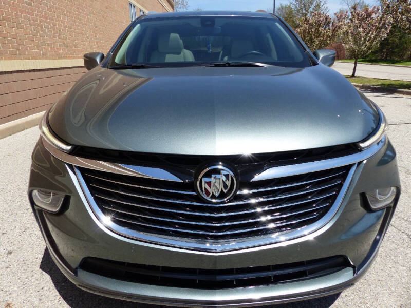 2023 Buick Enclave Essence