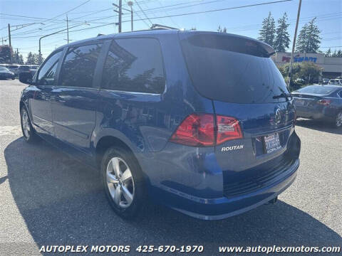 2011 Volkswagen Routan